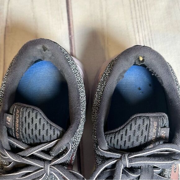 Brooks Adrenaline GTS 21 Running Shoes Grey/Lilac Women Sz 8.5 D Indoor/Outdoor - Picture 3 of 8